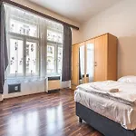 Apartment Charkovska 18